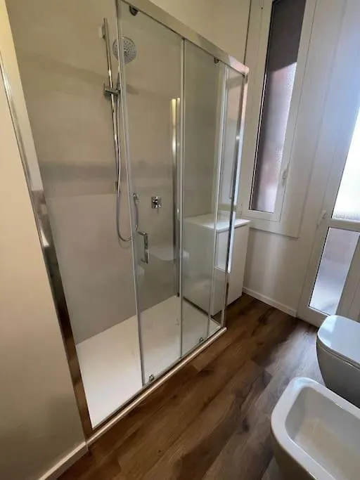 Lula Milano - Zara M3-M5 Appartement Italië